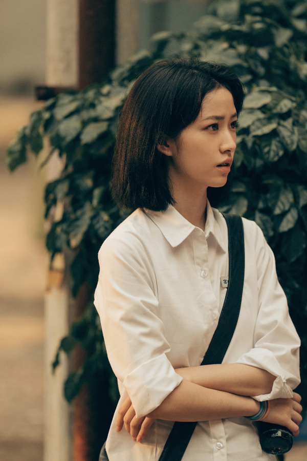 杨肸子酷飒少女鲨鱼珍