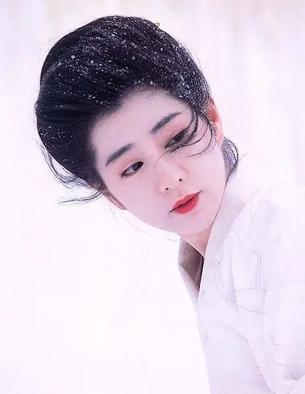 吉永小百合《鹤》